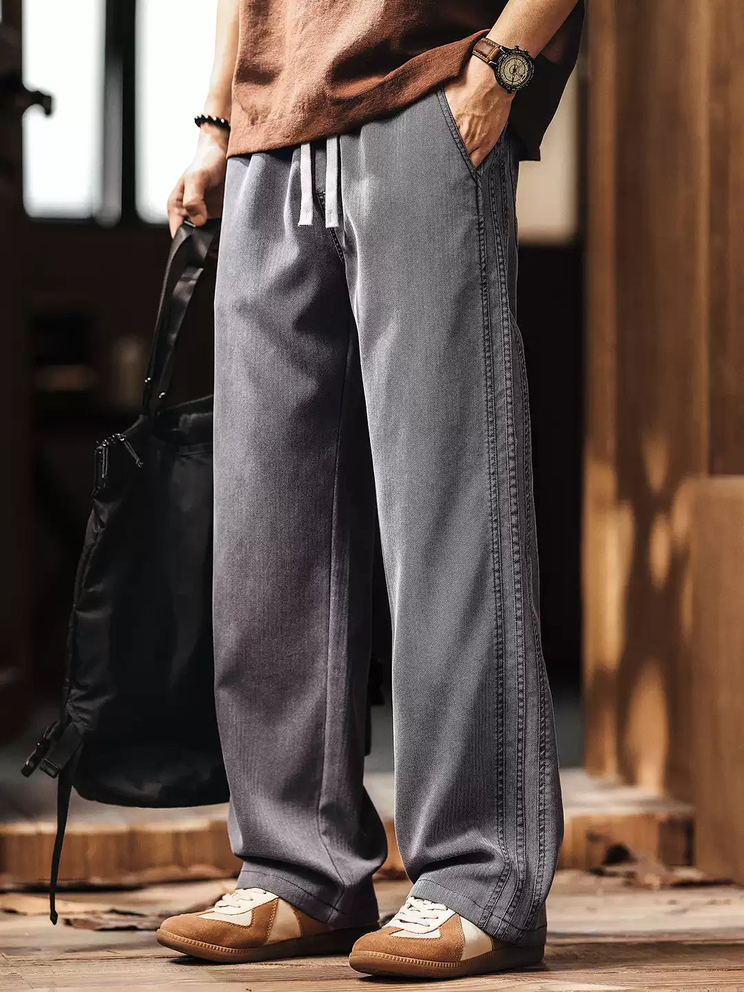 Men's Loose Straight Leg Lyocell Cool Touch Casual Pants